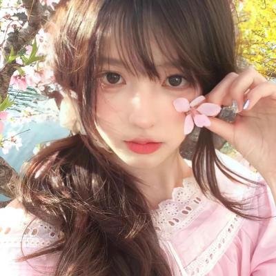 完蛋!我被桃花包围了