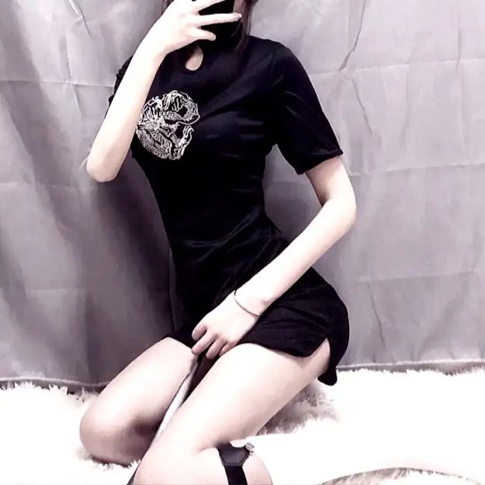 听见她说
